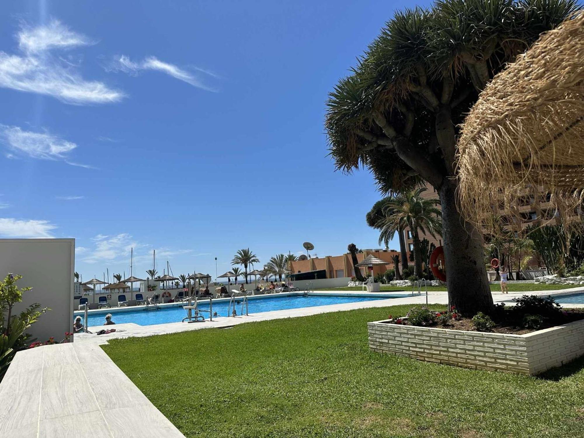 Estudio Pyr Privado Frente Al Puerto De Фуэнхирола Экстерьер фото